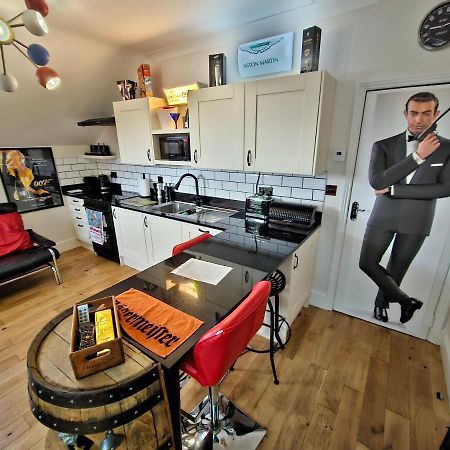 Southsea Royale James Bond 3 Bed Cool Penthouse, Seafront Parking Portsmouth Luaran gambar