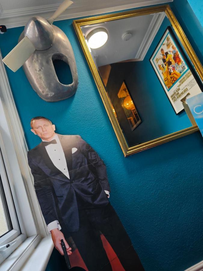Southsea Royale James Bond 3 Bed Cool Penthouse, Seafront Parking Portsmouth Luaran gambar
