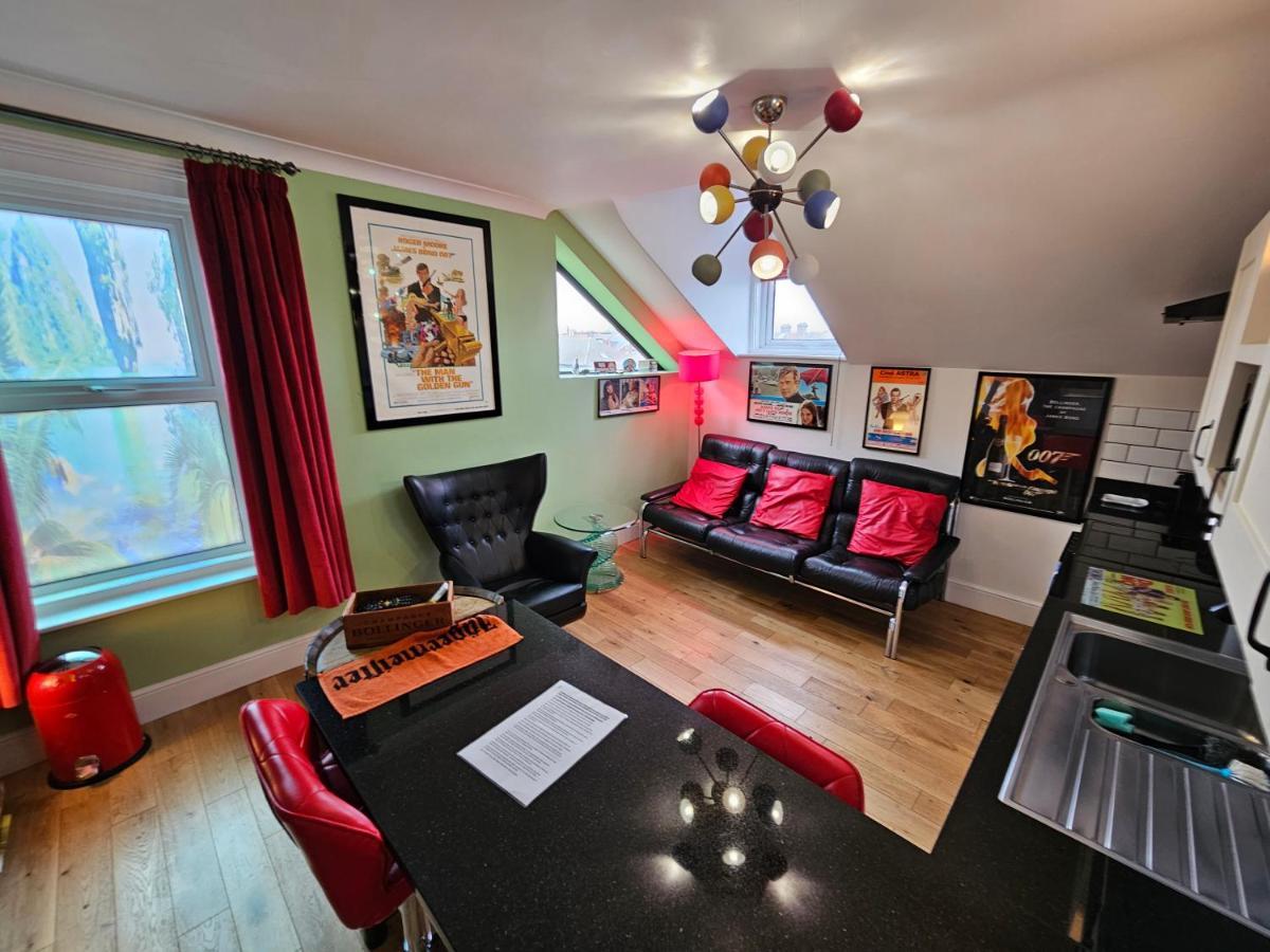 Southsea Royale James Bond 3 Bed Cool Penthouse, Seafront Parking Portsmouth Luaran gambar