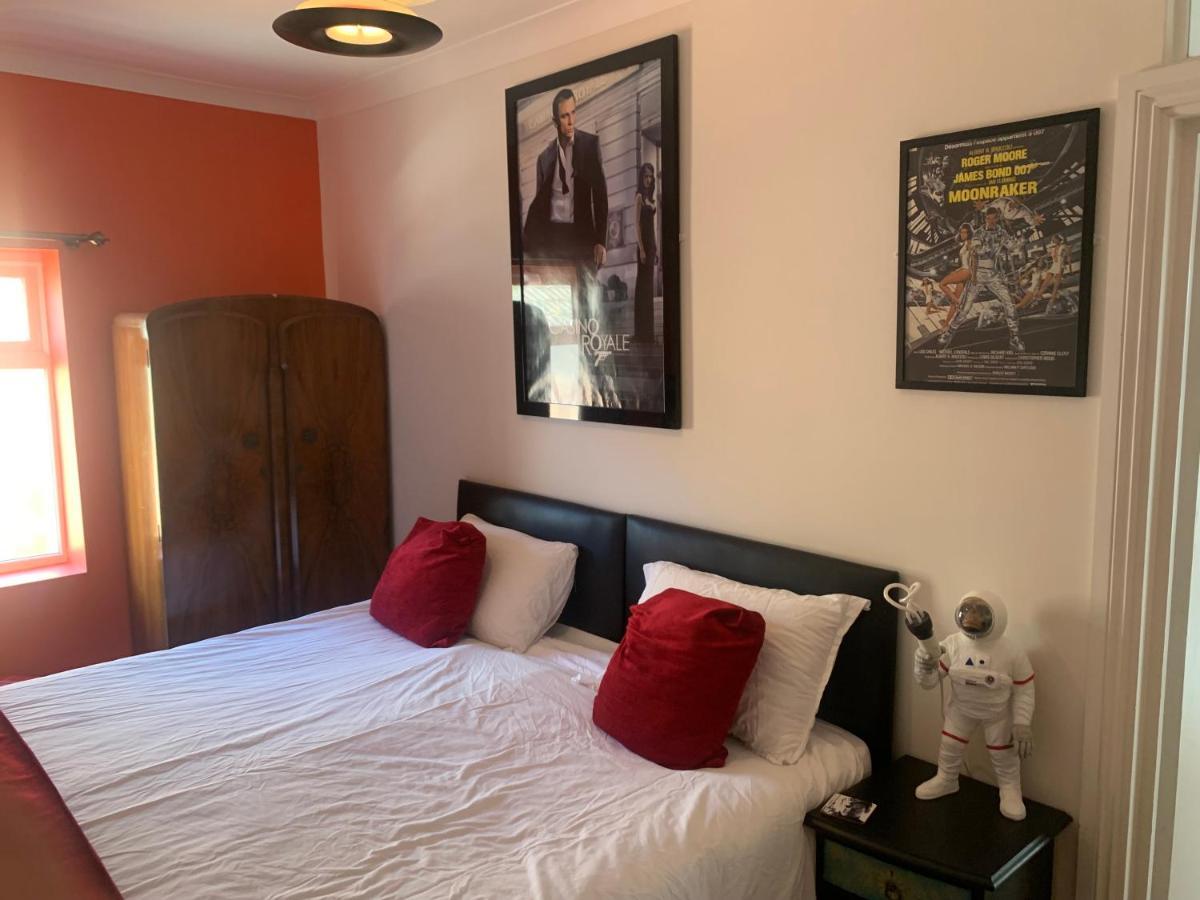 Southsea Royale James Bond 3 Bed Cool Penthouse, Seafront Parking Portsmouth Luaran gambar